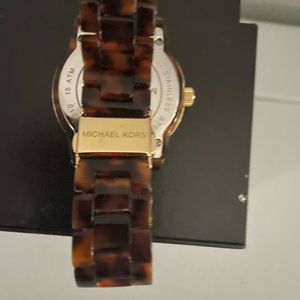 Gentle Used Michael Kors watch (needs battery)
